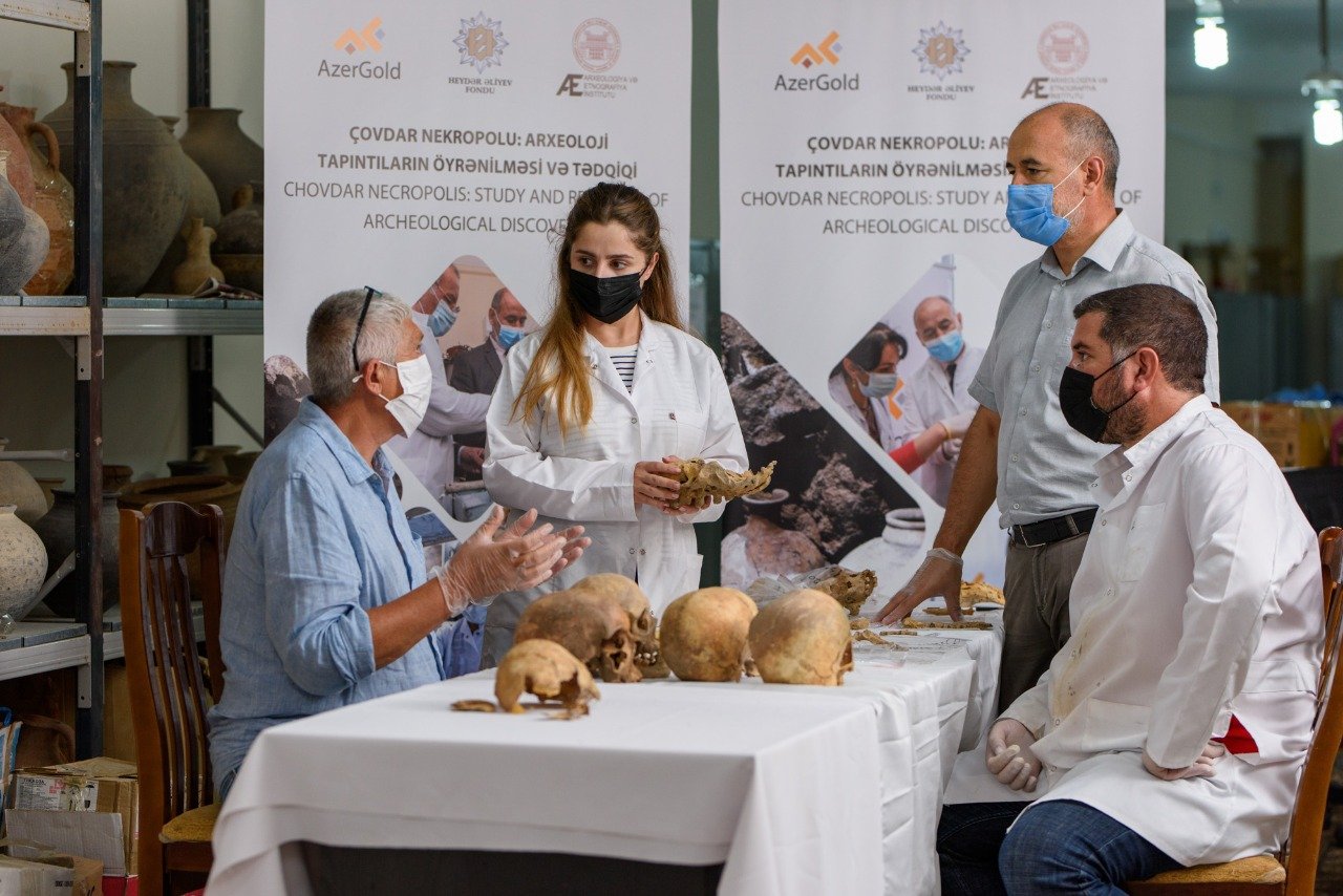 Çovdar nekropolunda  tapılan qalıqlar  nüfuzlu xarici laboratoriyalarda analiz olunur