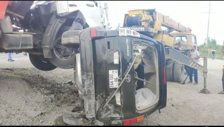 Xaçmazda Kamaz Toyota ilə toqquşub. Ölən var