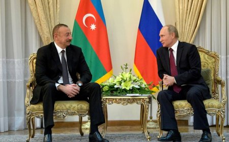 Putin və Əliyev arasında telefon danışığı olub 