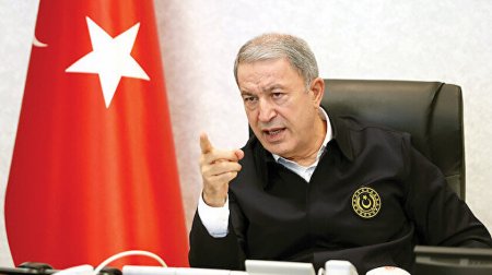 Türkiyənin müdafiə naziri: "İsveç və Finlandiya öhdəliklərini yerinə yetirmir"