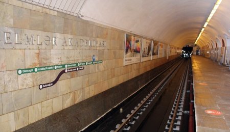 Metroda halı pisləşən sərnişin dünyasını dəyişib