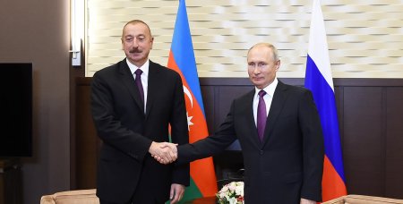 Prizidentlər Putin və Əliyev Qarabağ ətrafındakı vəziyyəti müzakirə ediblər