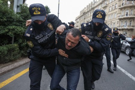 Polis AXCP-nin 7 üzvü aksiyadan əvvəl saxlanılıb