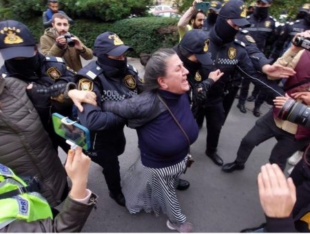 Polis AXCP-nin 7 üzvü aksiyadan əvvəl saxlanılıb