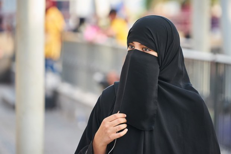 Dağıstanda niqab qadağan olundu