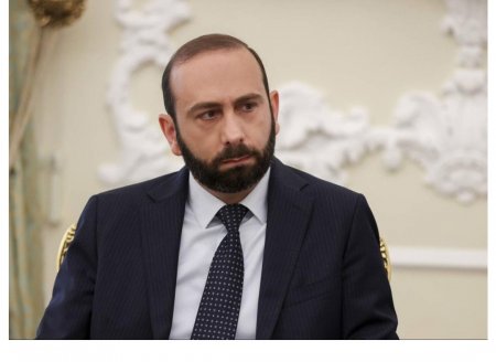 Mirzoyan İstanbulda keçiriləcək “3+3” regional platformasının üçüncü iclasında iştirak edəcək